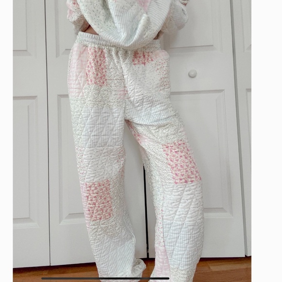 Last Pair Sunkissed Coconut “ Penny 3 “ Sun-kissed Coconut Quilted Joggers 64 - Picture 9 of 12